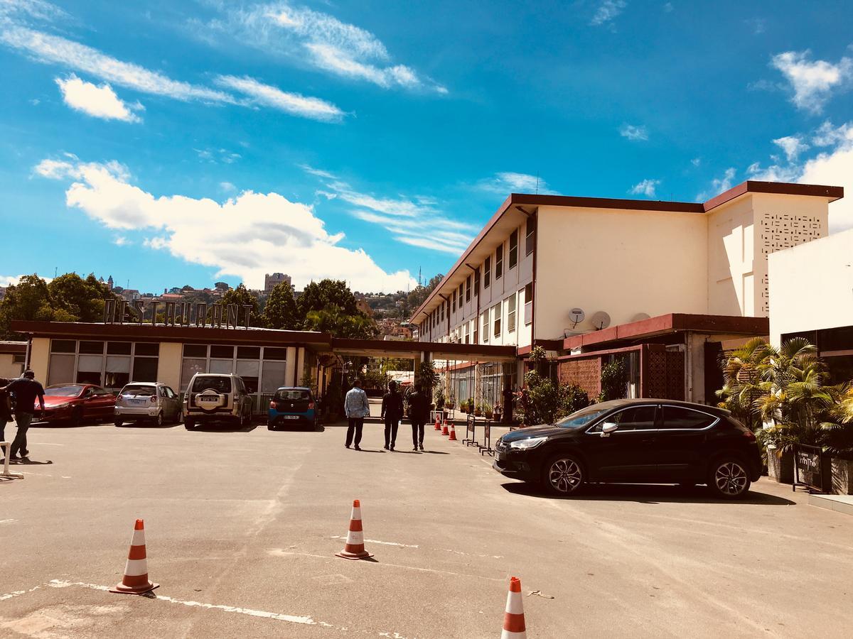 Motel D'อันตานานารีโว ภายนอก รูปภาพ